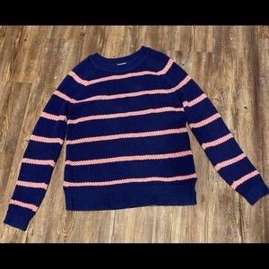 Old Navy Sweater size Medium